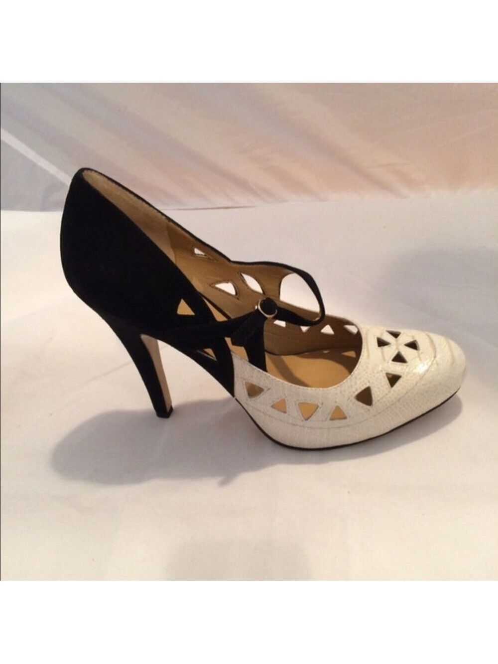 Nine West Mary Jane pumps - Picture 2 of 4